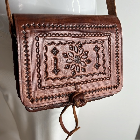 Morocco Sahara Bohemian Hand Tooled Leather Double Compartment Crossbody Bag - Picture 1 of 10